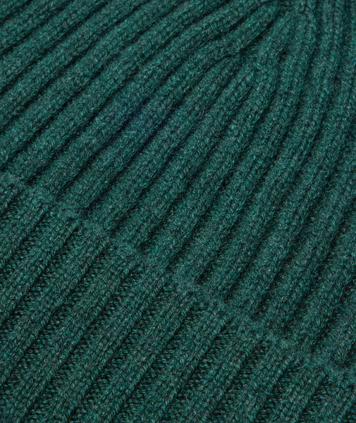 Gorro en cachemira verde